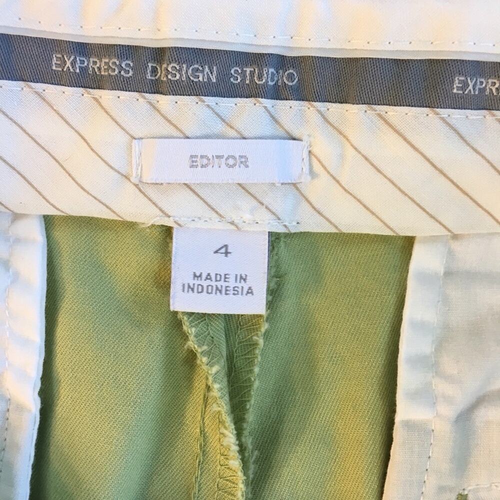 Express Design Studio Popular Editor Style Green Shorts Bermuda Length - Picture 8 of 16